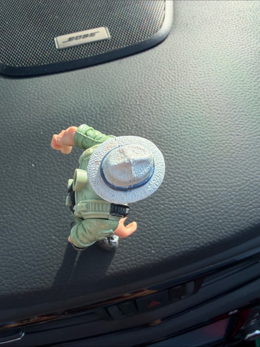 Dino Valley Chap Mei Bob The Ranger Explorer Figure - Picture 5 of 6
